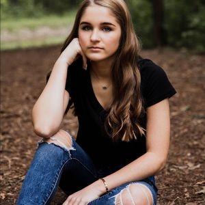 Meet your Posher, Luci